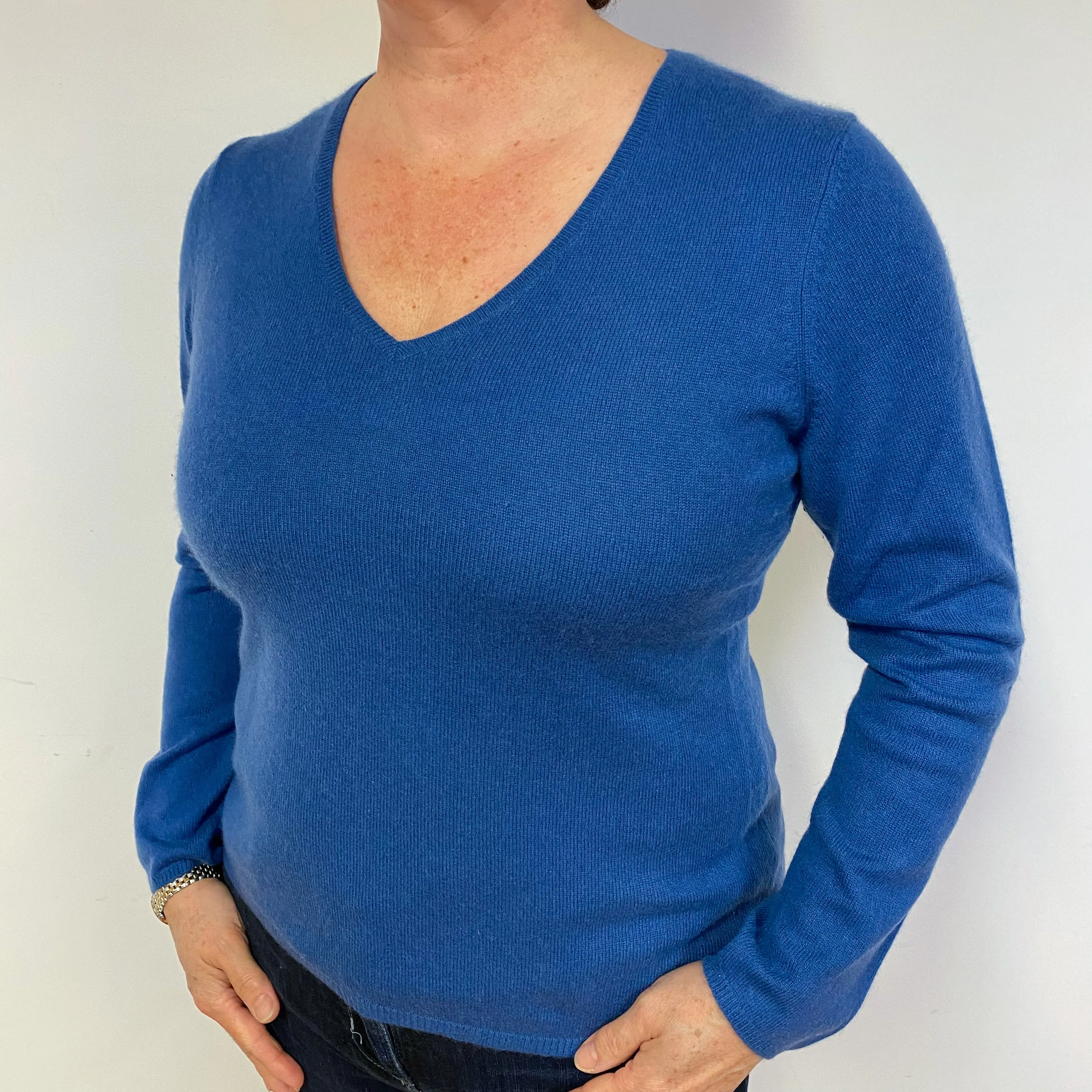 Air Force Blue Cashmere V-Neck Jumper Large.