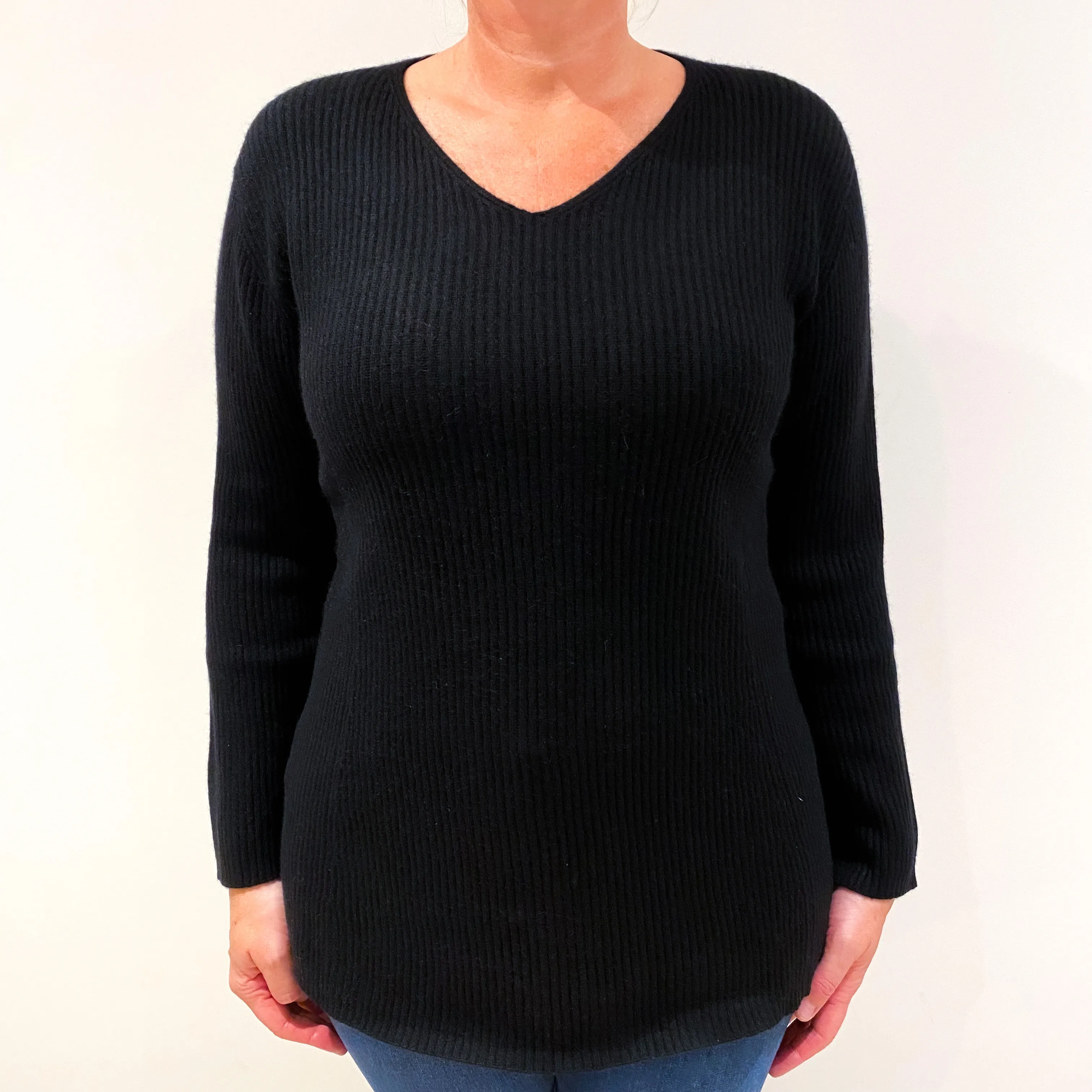 Black Ribbed Cashmere V-Neck Jumper Large