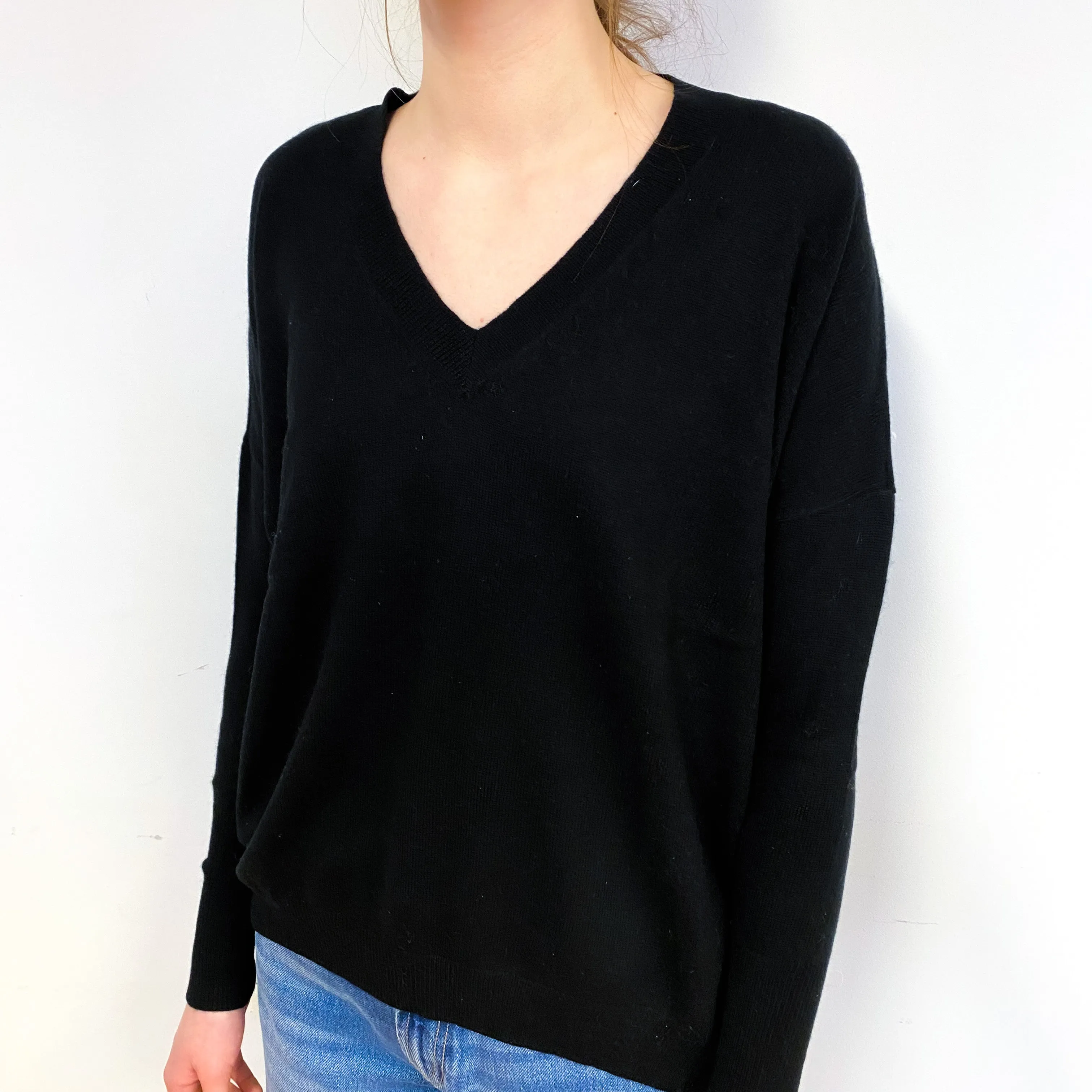 Black Slouchy Cashmere V-Neck Jumper Extra Small