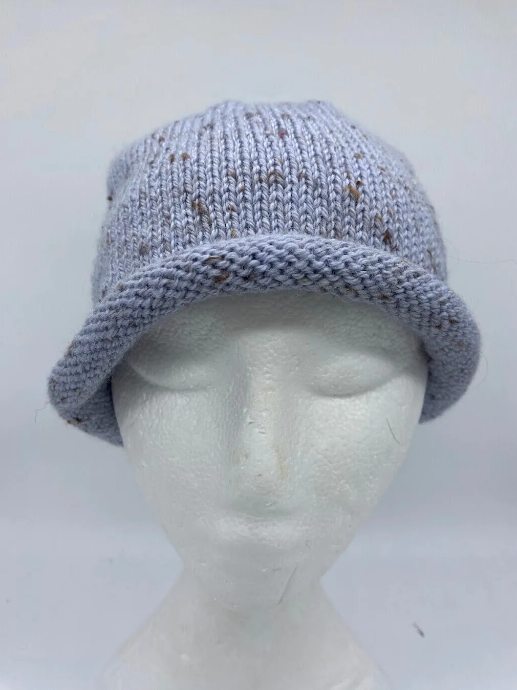 CLASSIC BEANIE - Ember mix pale blue.