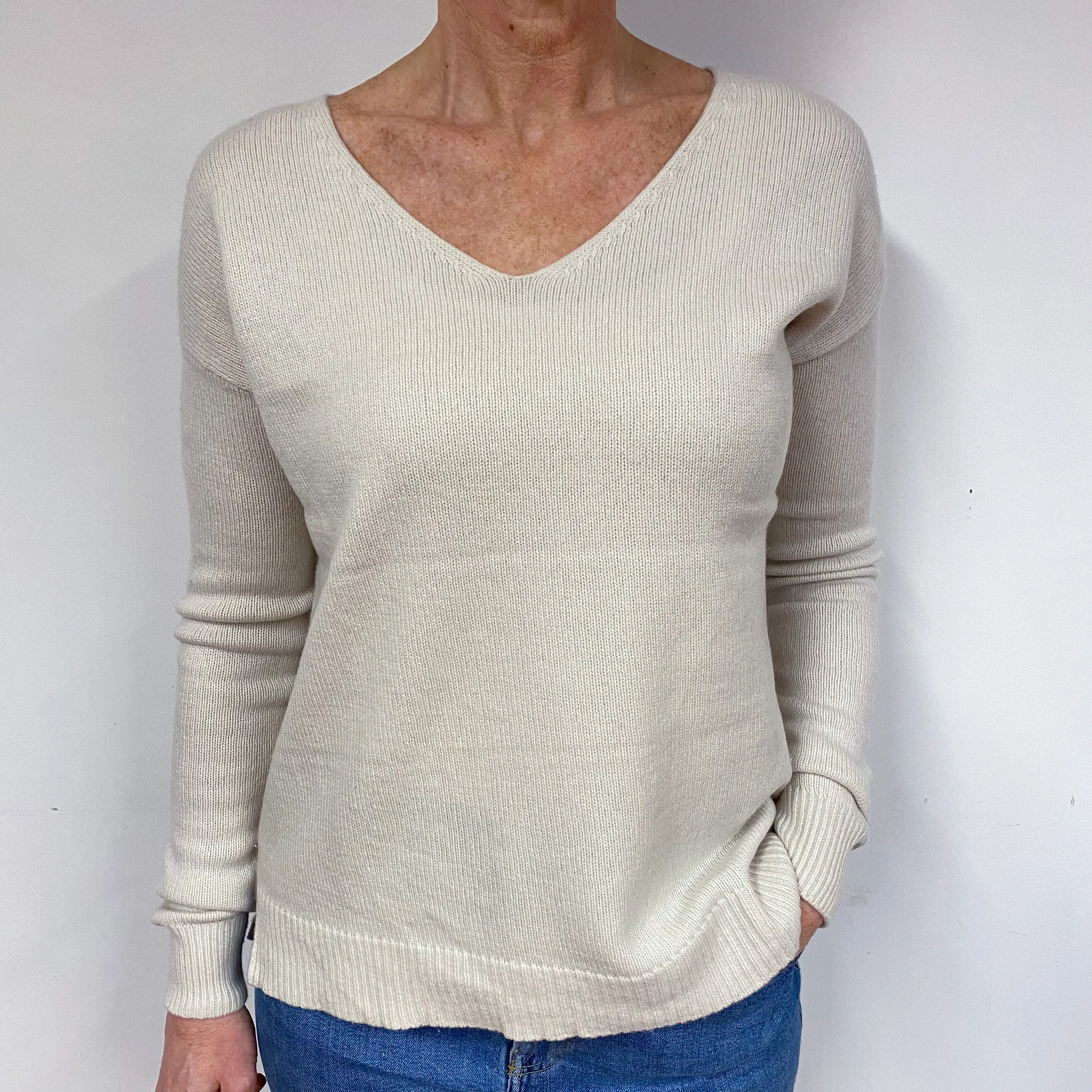 Cream Slouchy Cashmere V-Neck Jumper Medium