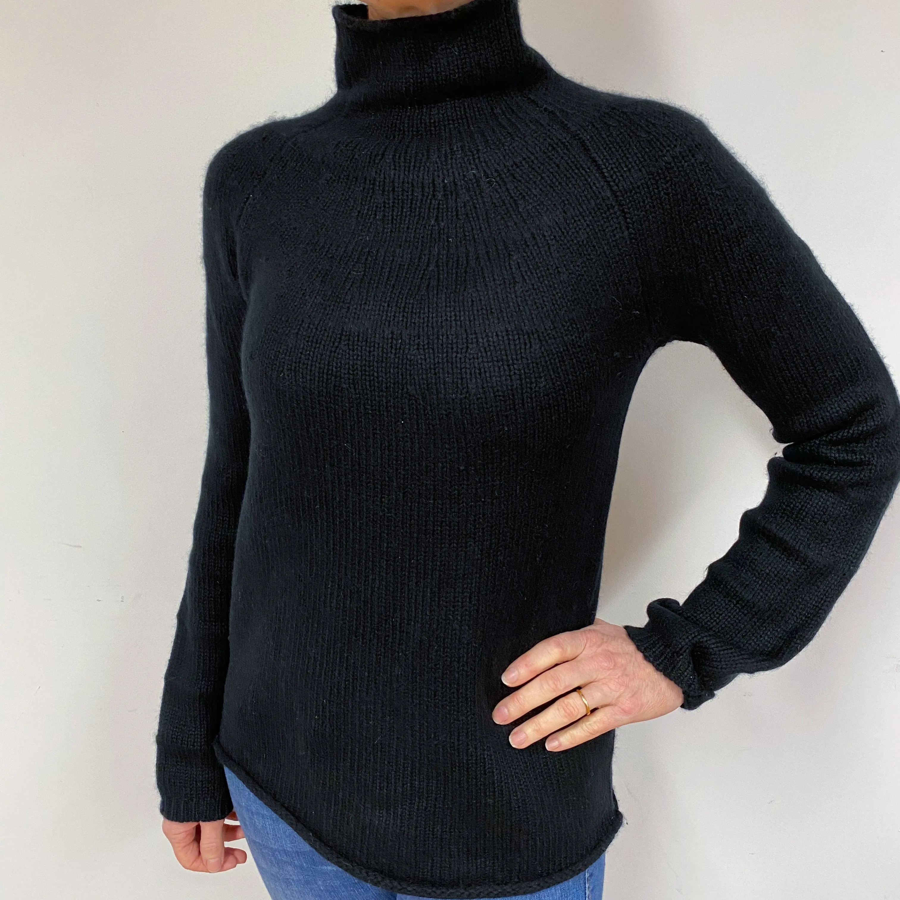 Designer Chunky Black Cashmere Turtle Neck Jumper Medium