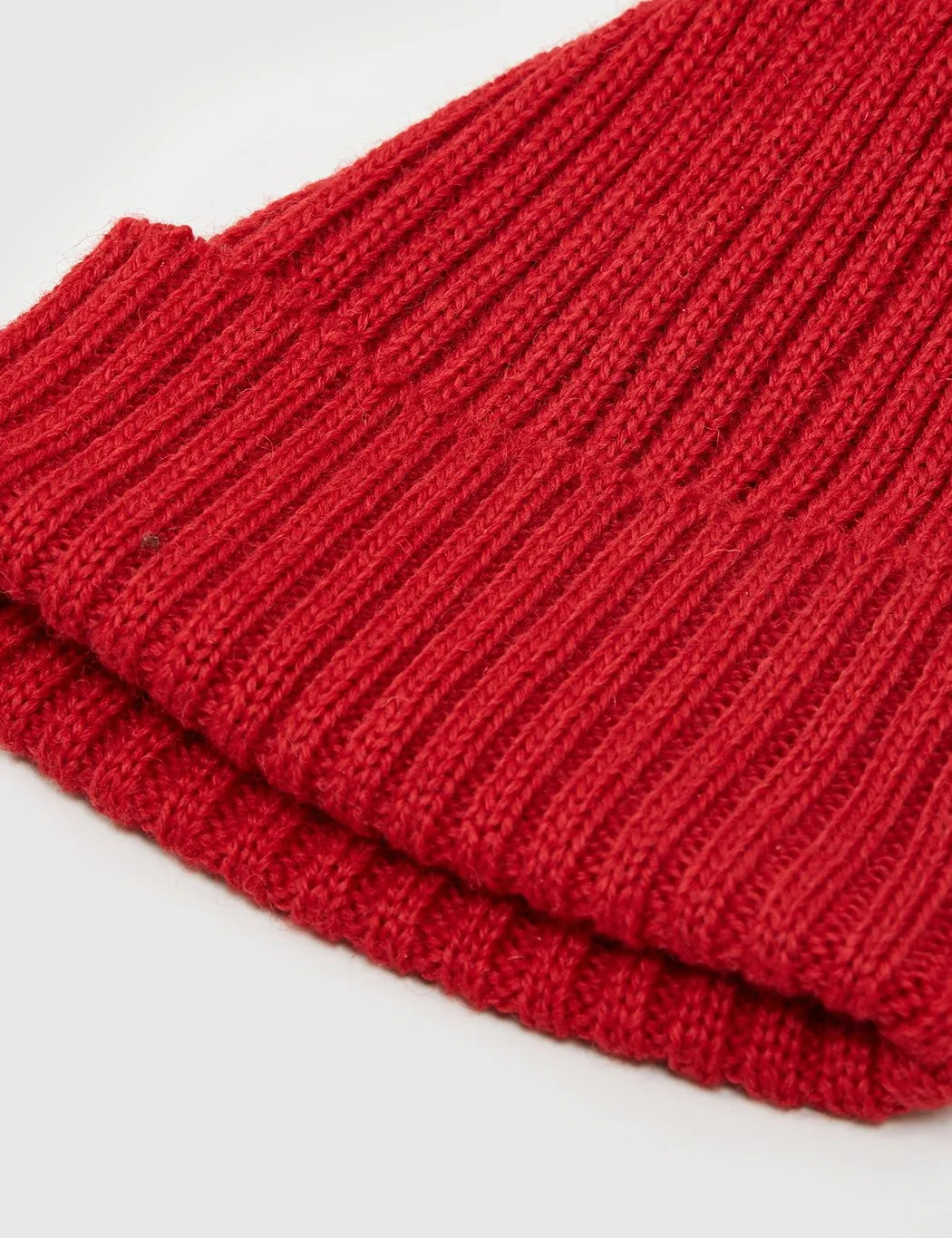 Highland 2000 Ribbed Beanie Hat - Red