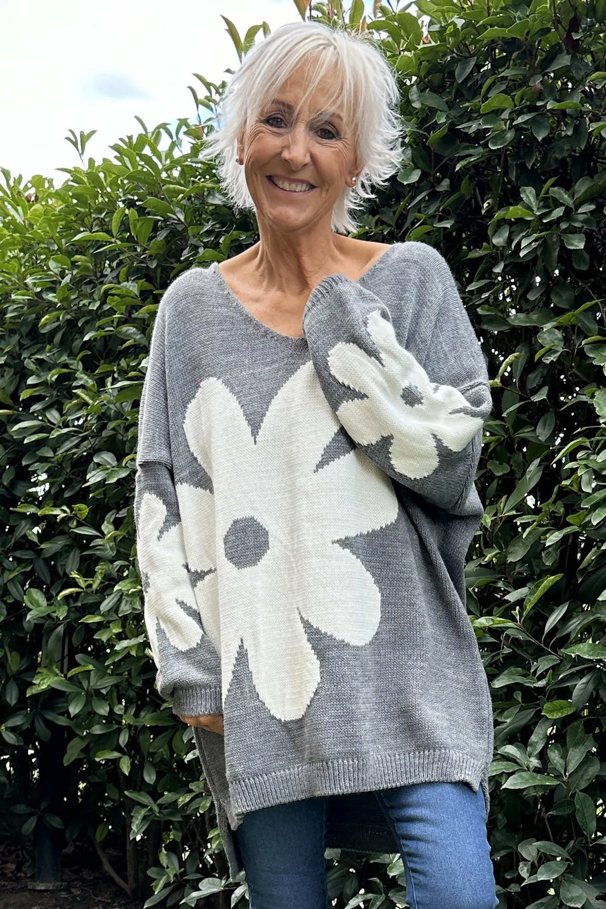 Joan Flower Knitted Jumper Grey