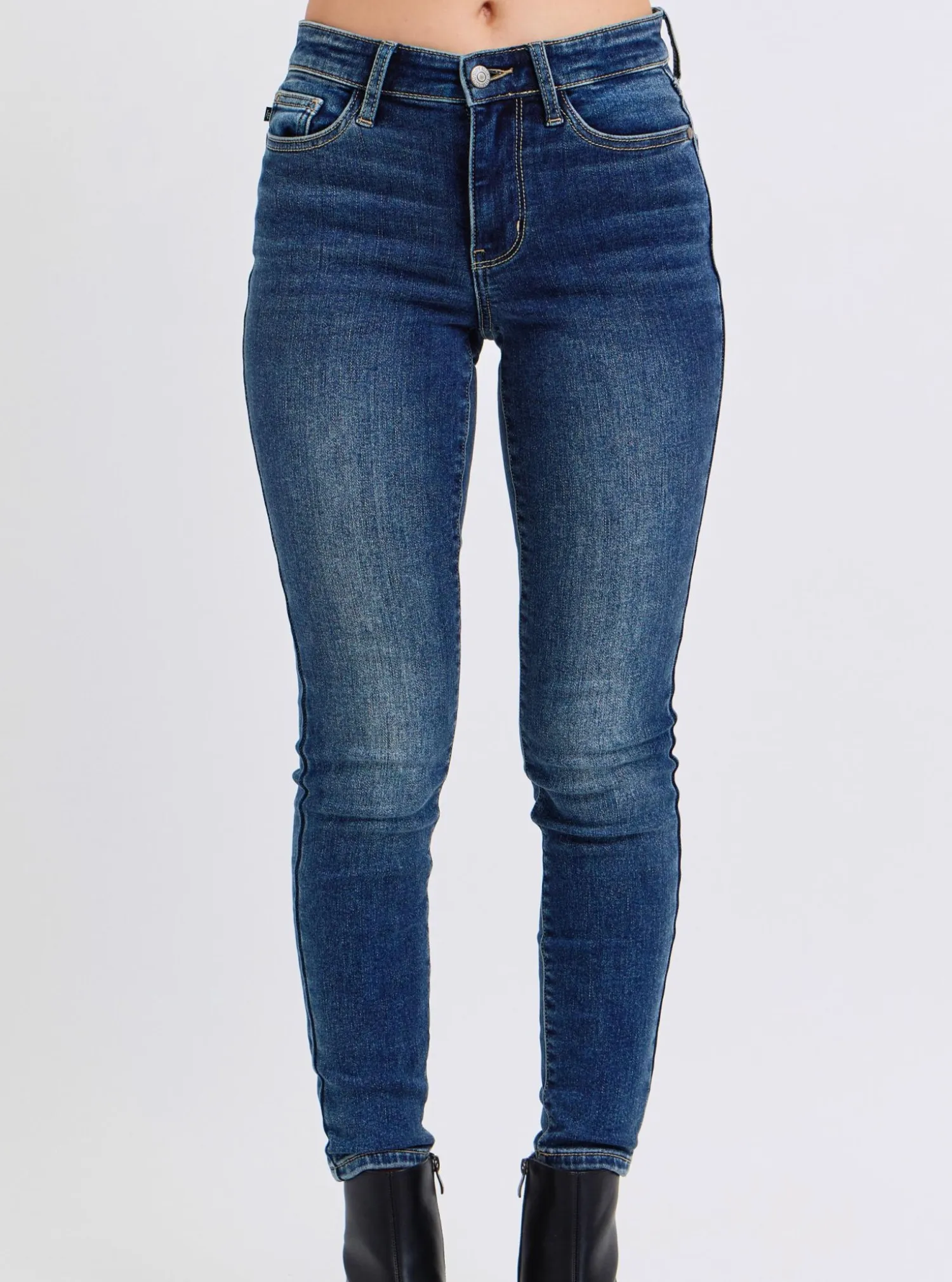 Judy Blue - Mid Rise Thermal Skinnies