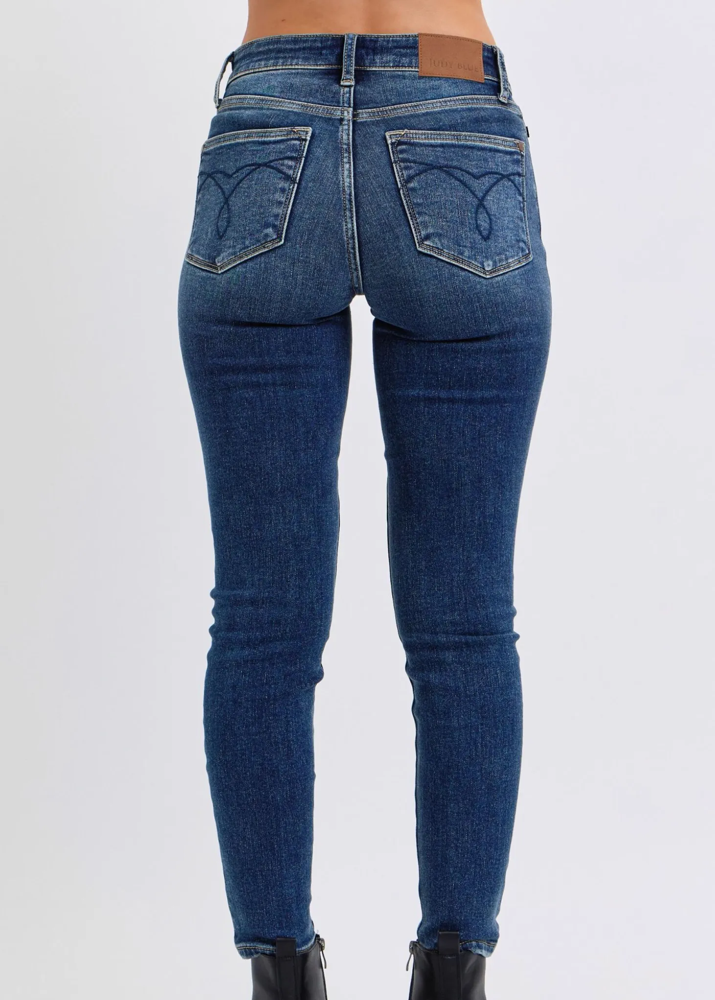 Judy Blue - Mid Rise Thermal Skinnies