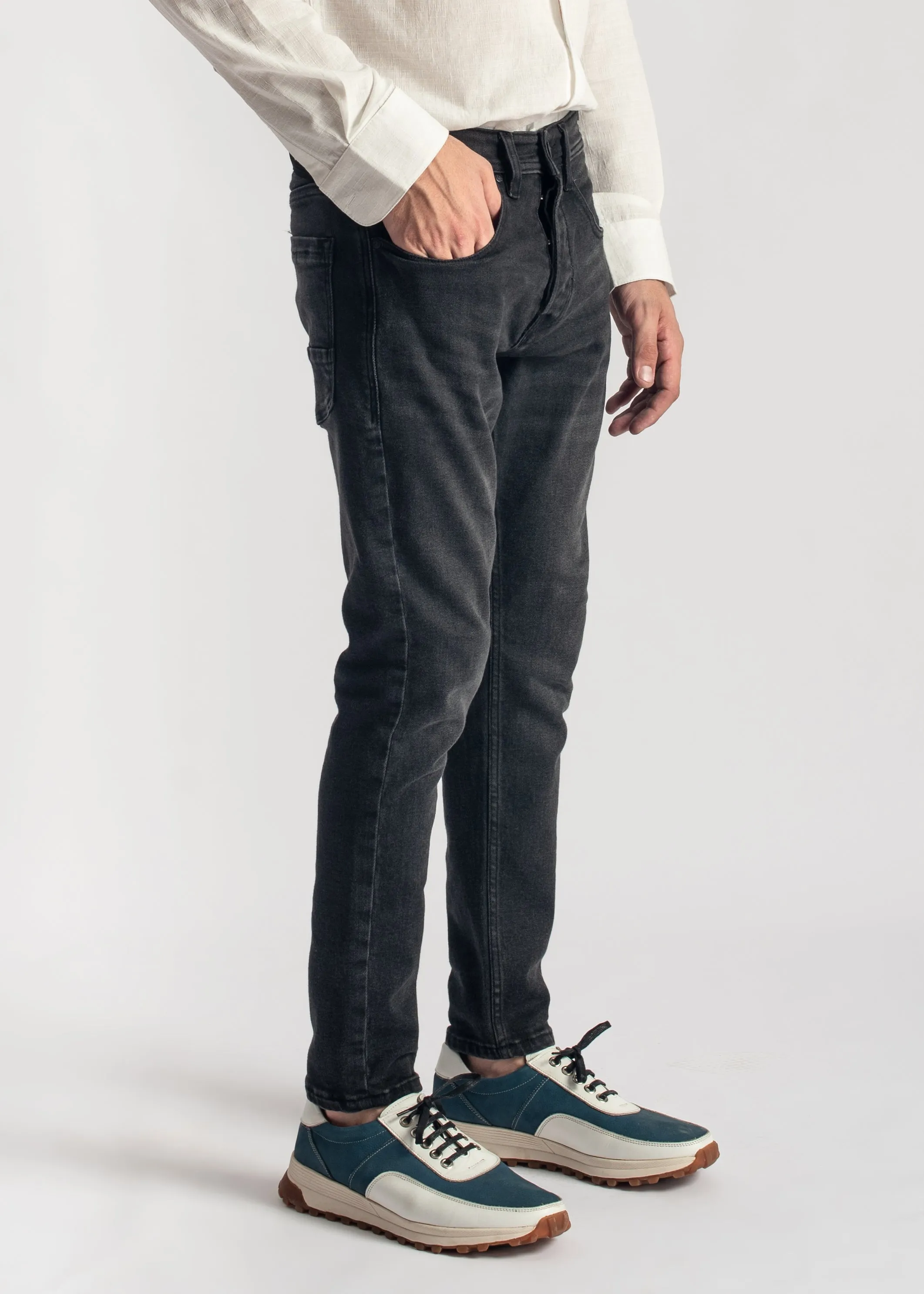 Men’s Straight Fit Jeans