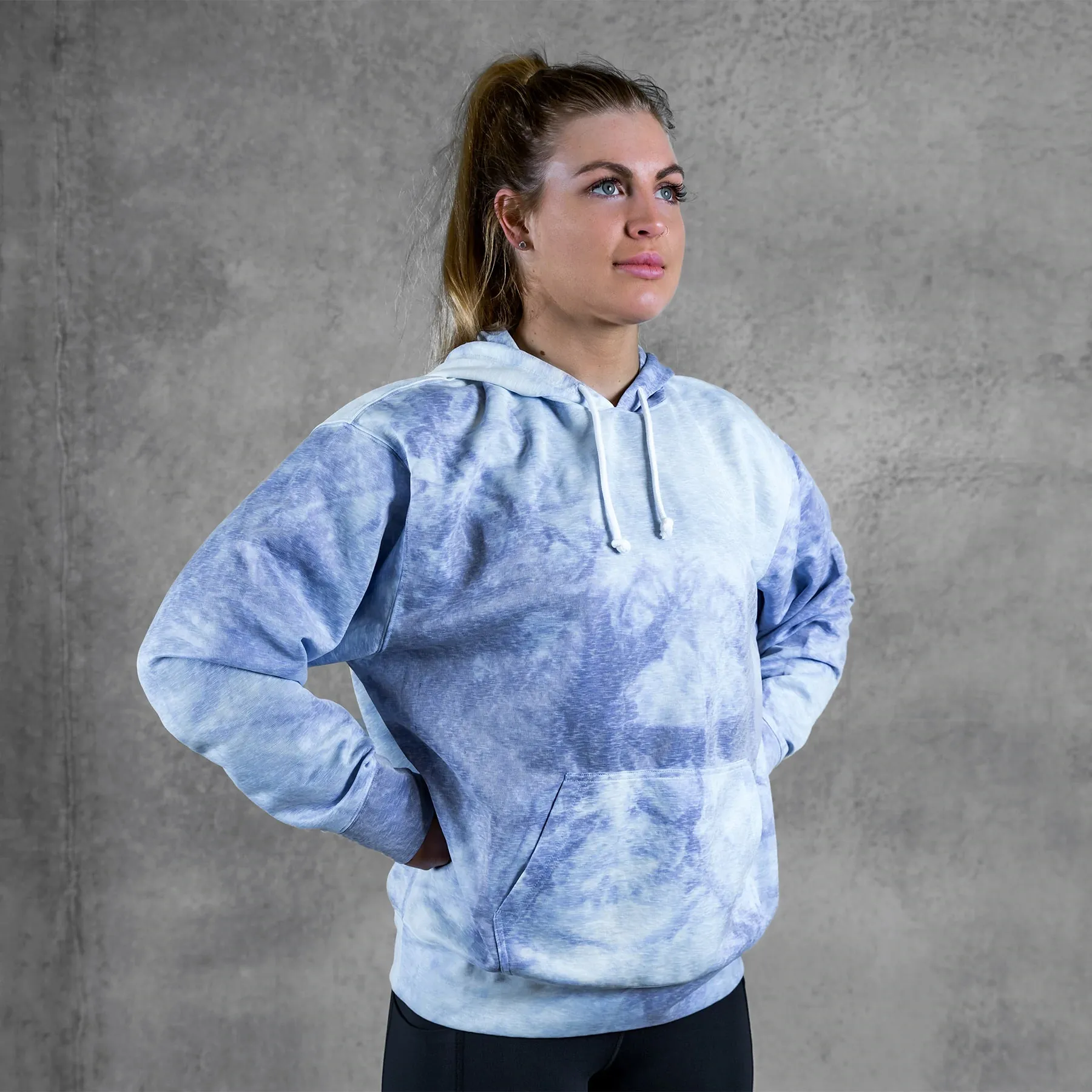 Nike - Icon Clash Women's Pullover Training Hoodie - LIGHT RACER BLUE/WHITE