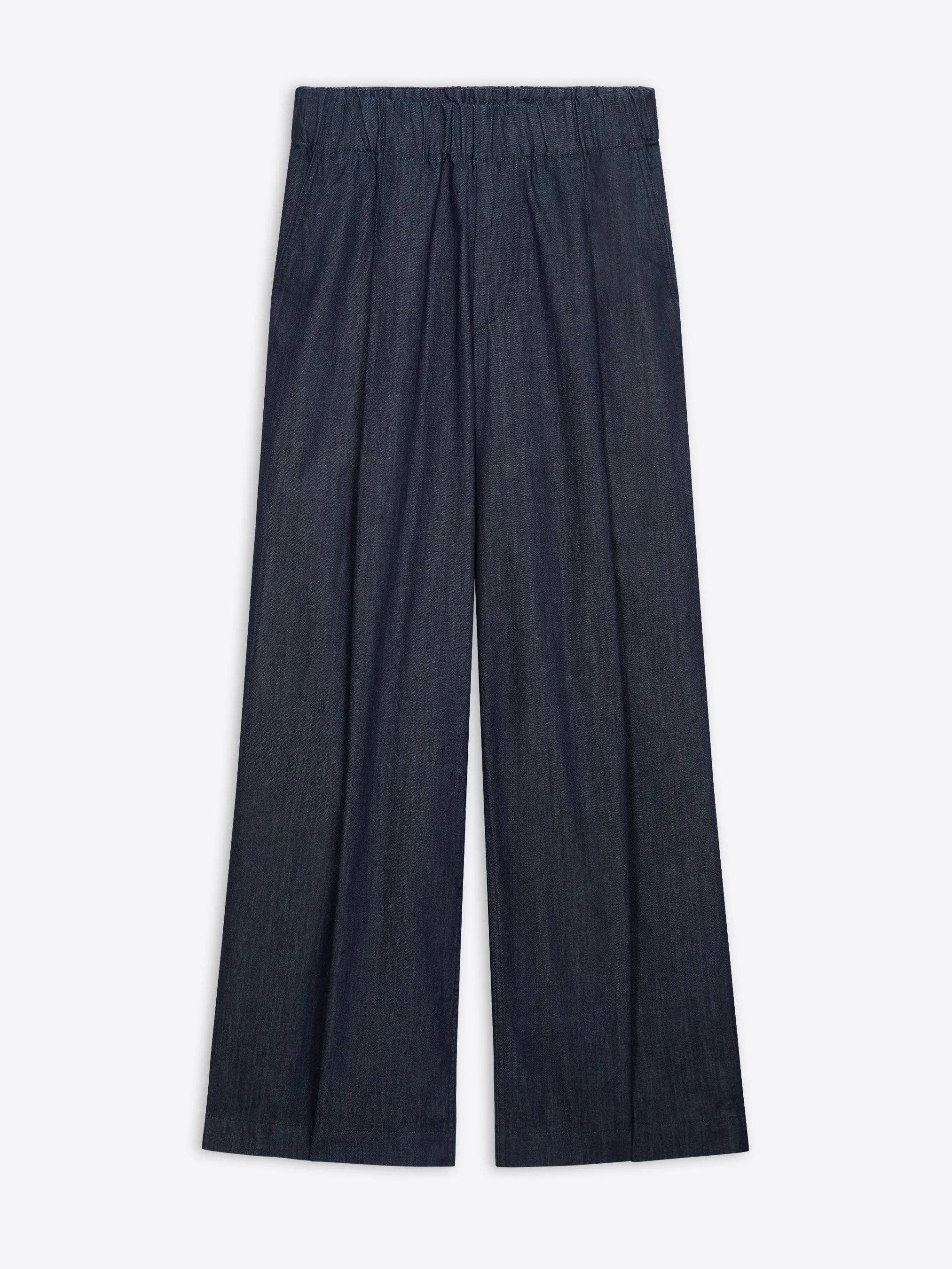 Pleated jeans