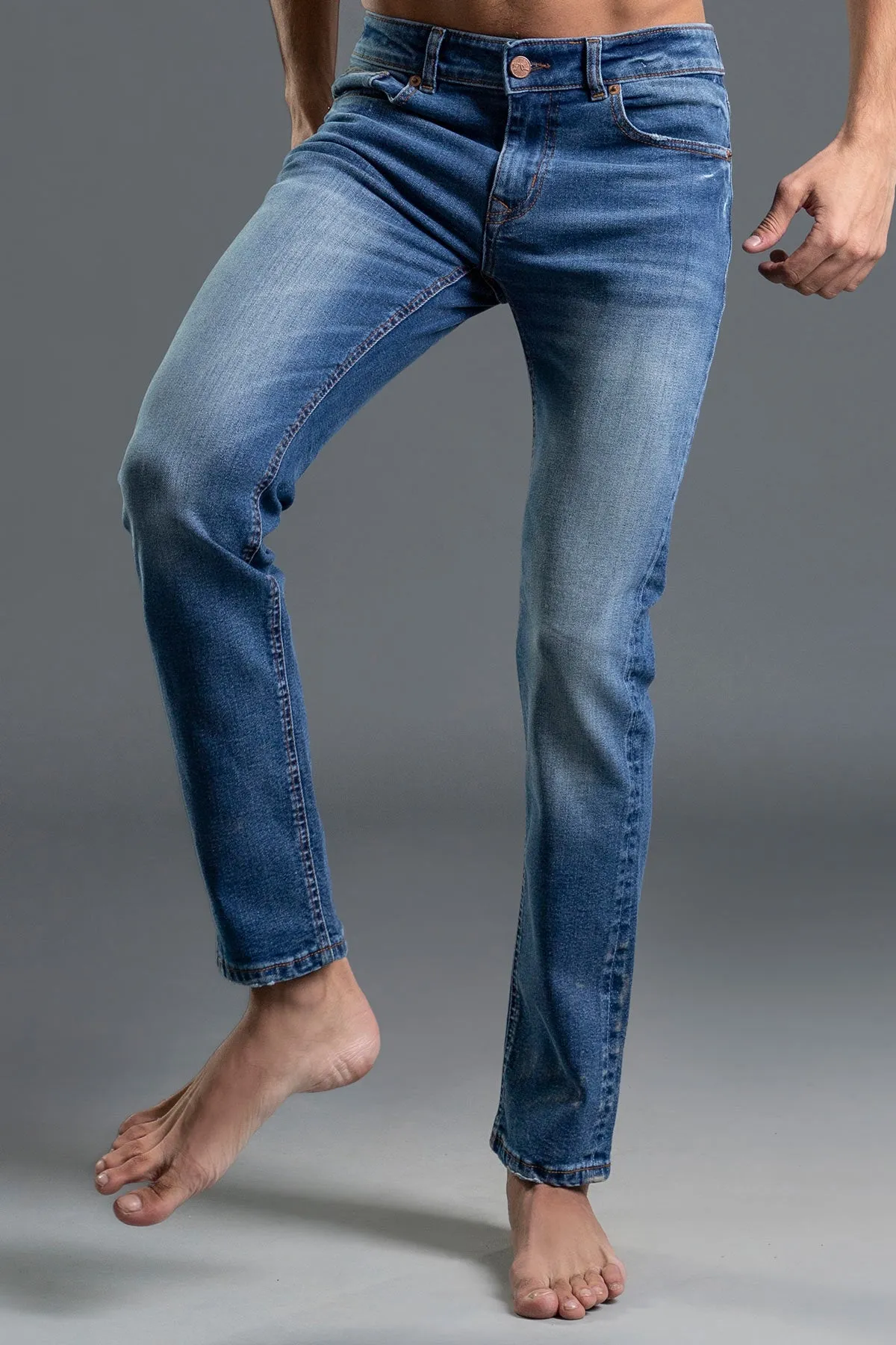 Stretchable Straight-Fit Denim Jeans (Light Blue) (Rainmoon)