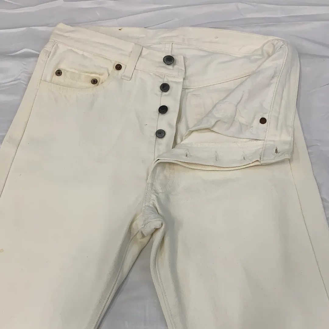 Vintage Levi’s 501 Denim Cream Pants - 30in