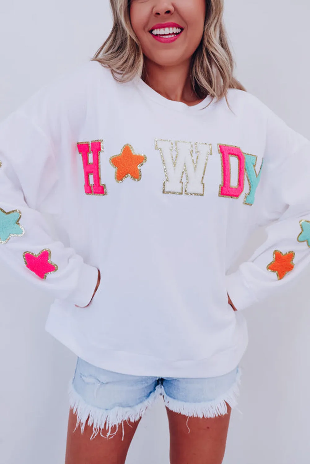 White Howdy Glitter Chenille Patch Graphic Casual Sweatshirt